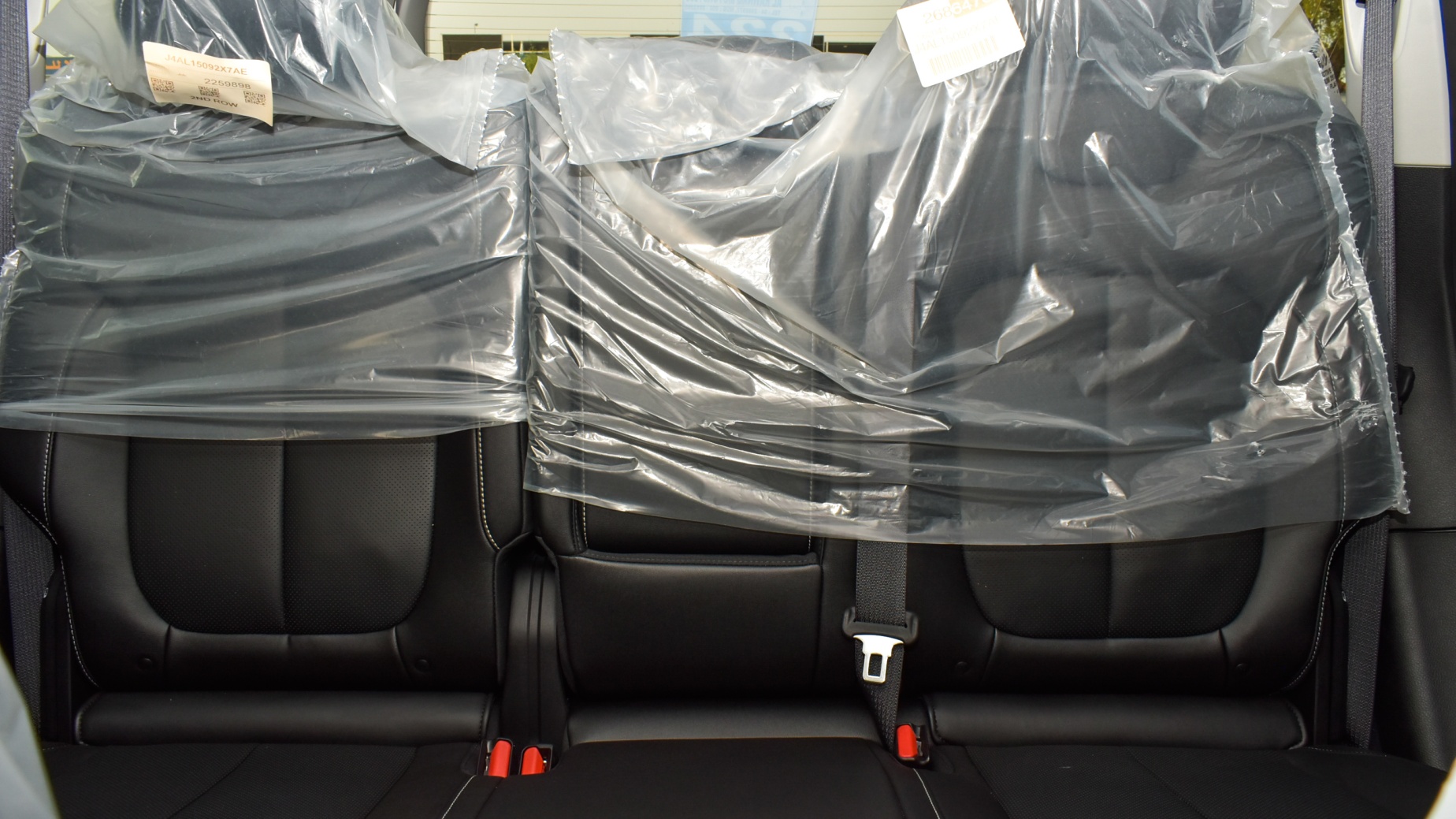 grand cherokee limited plus interior