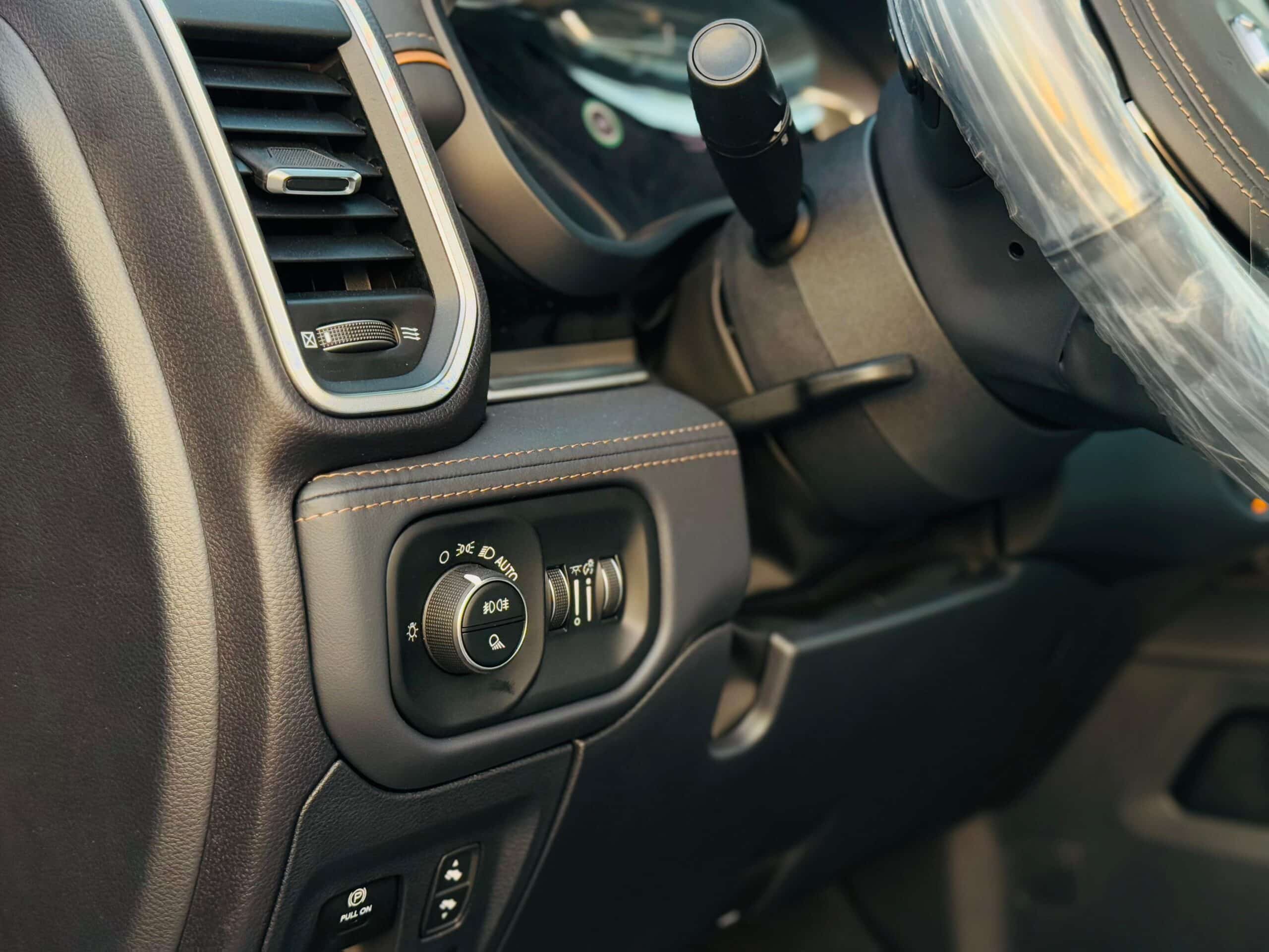 WhatsApp Image 2025-01-14 at 5.34.06 PM