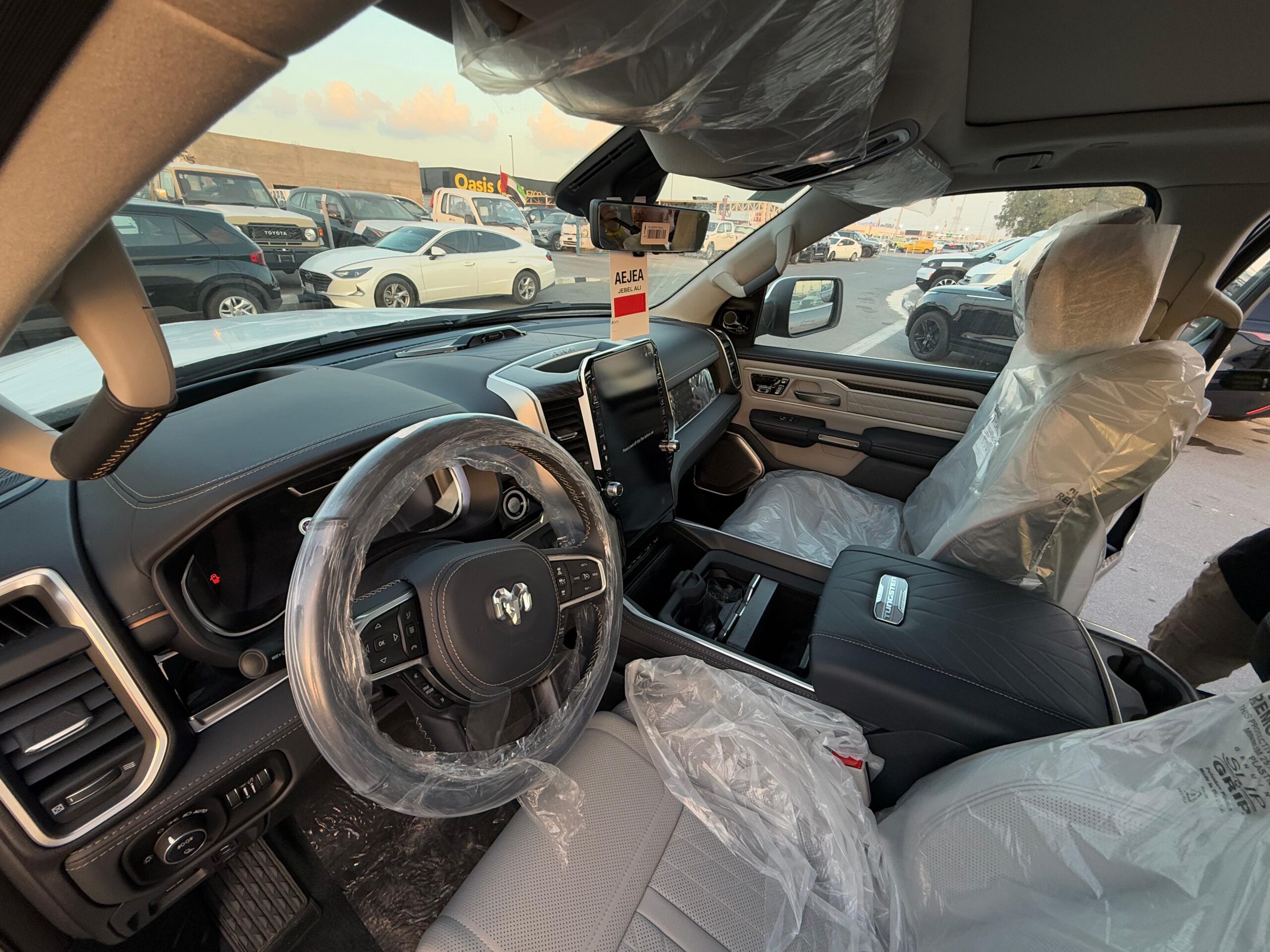 WhatsApp Image 2025-01-14 at 5.34.08 PM