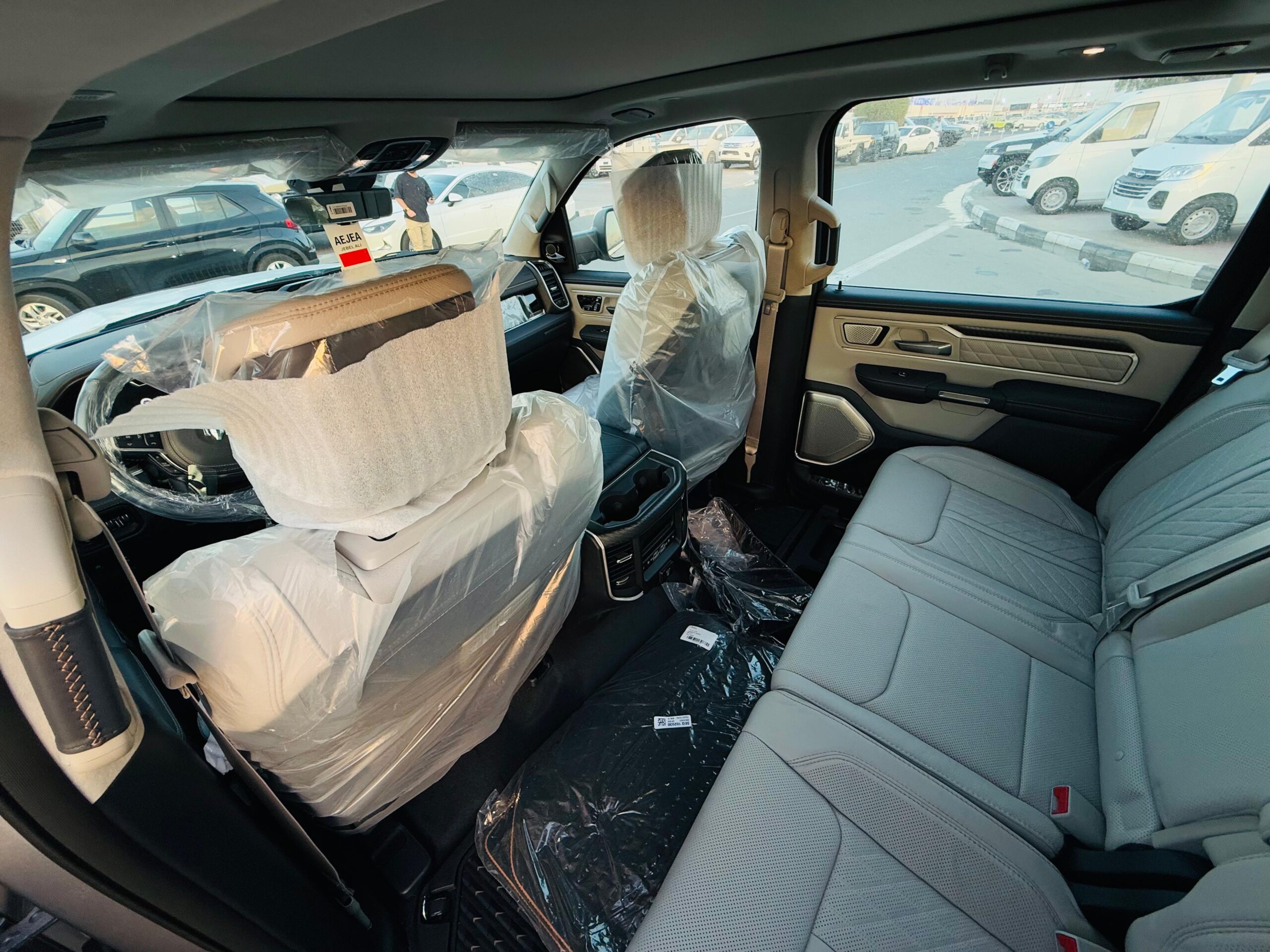 WhatsApp Image 2025-01-14 at 5.34.09 PM