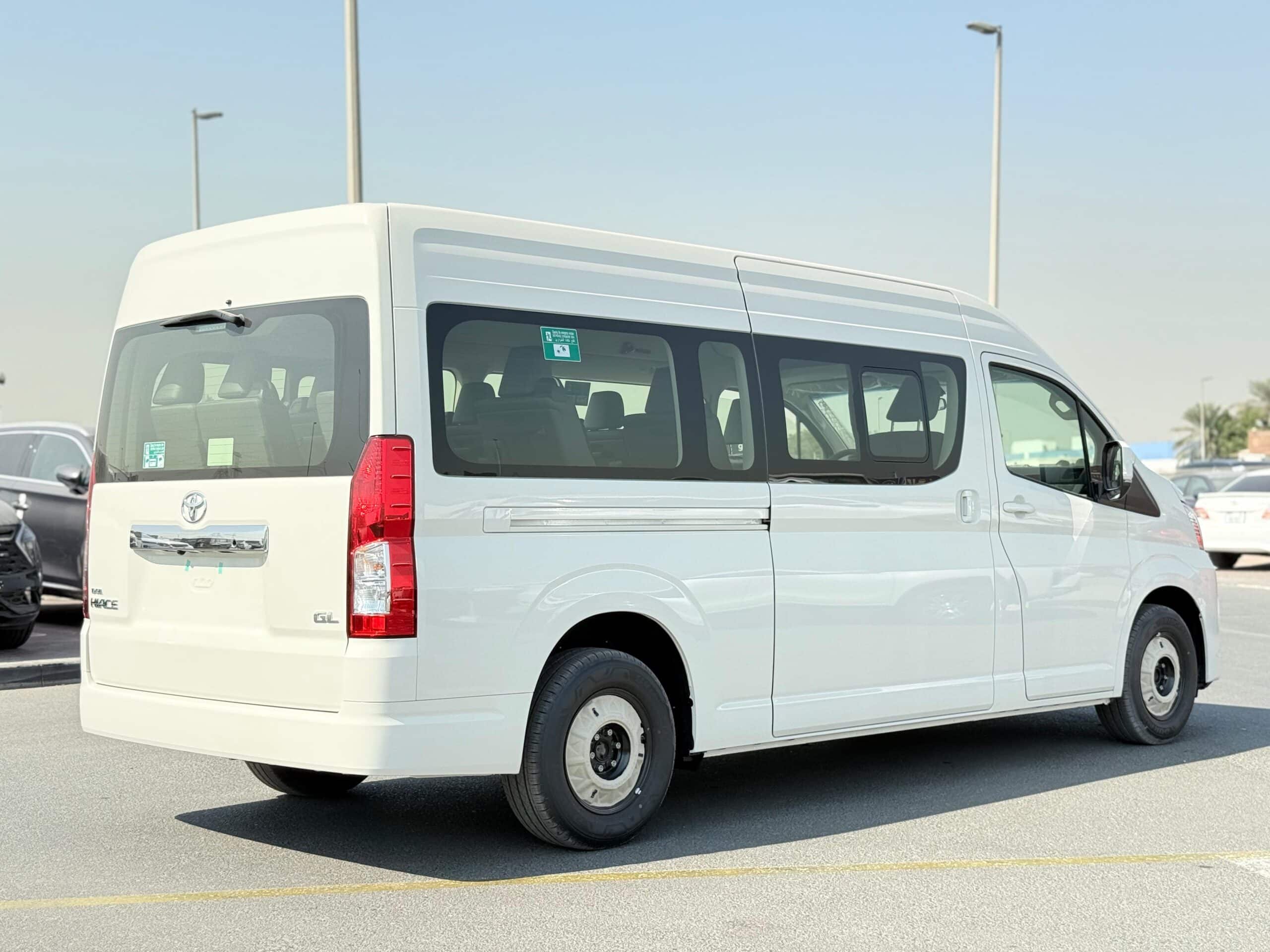 Toyota Hiace GL Manual Petrol