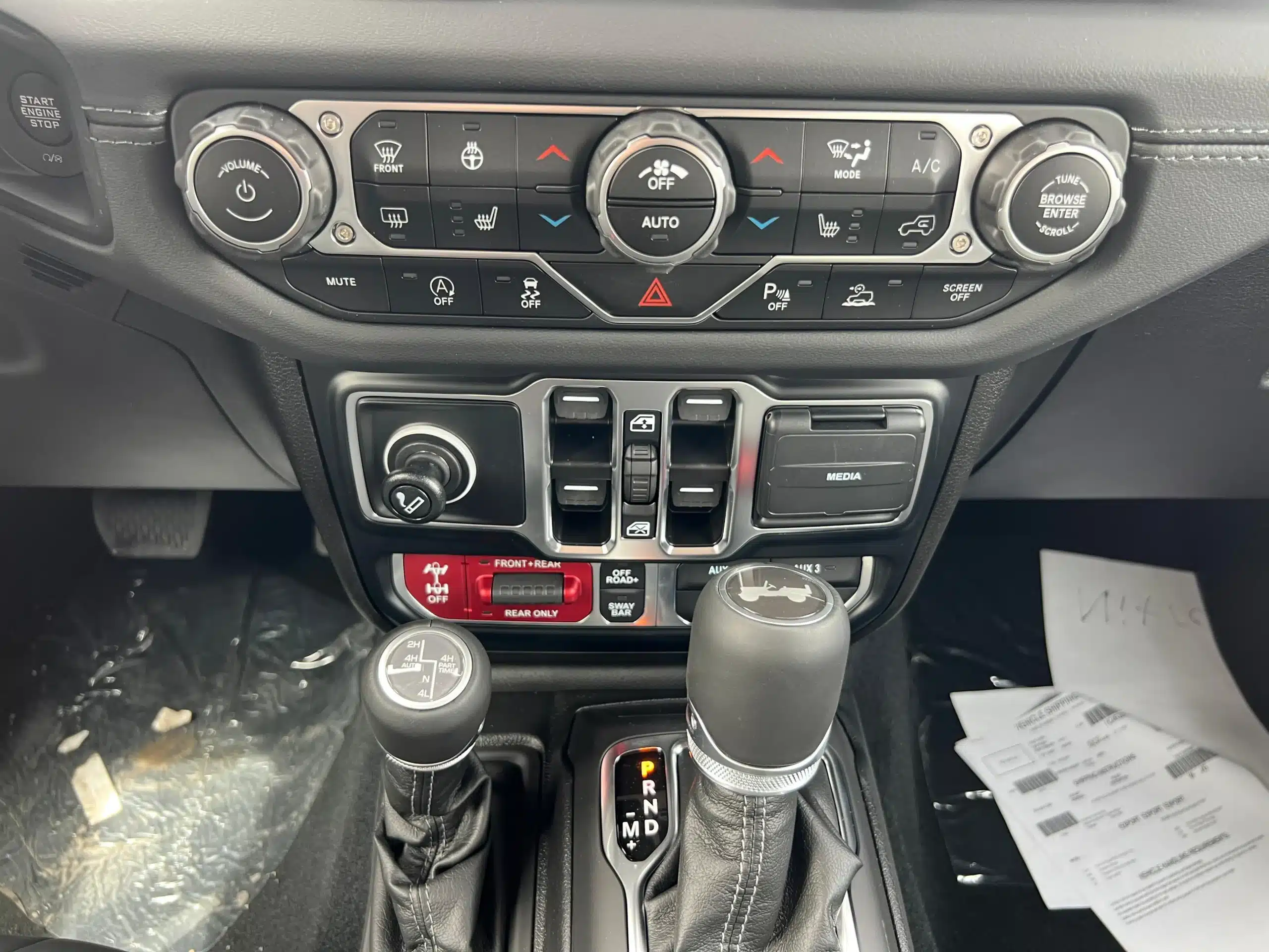 WhatsApp Image 2025-01-06 at 12.49.25 PM