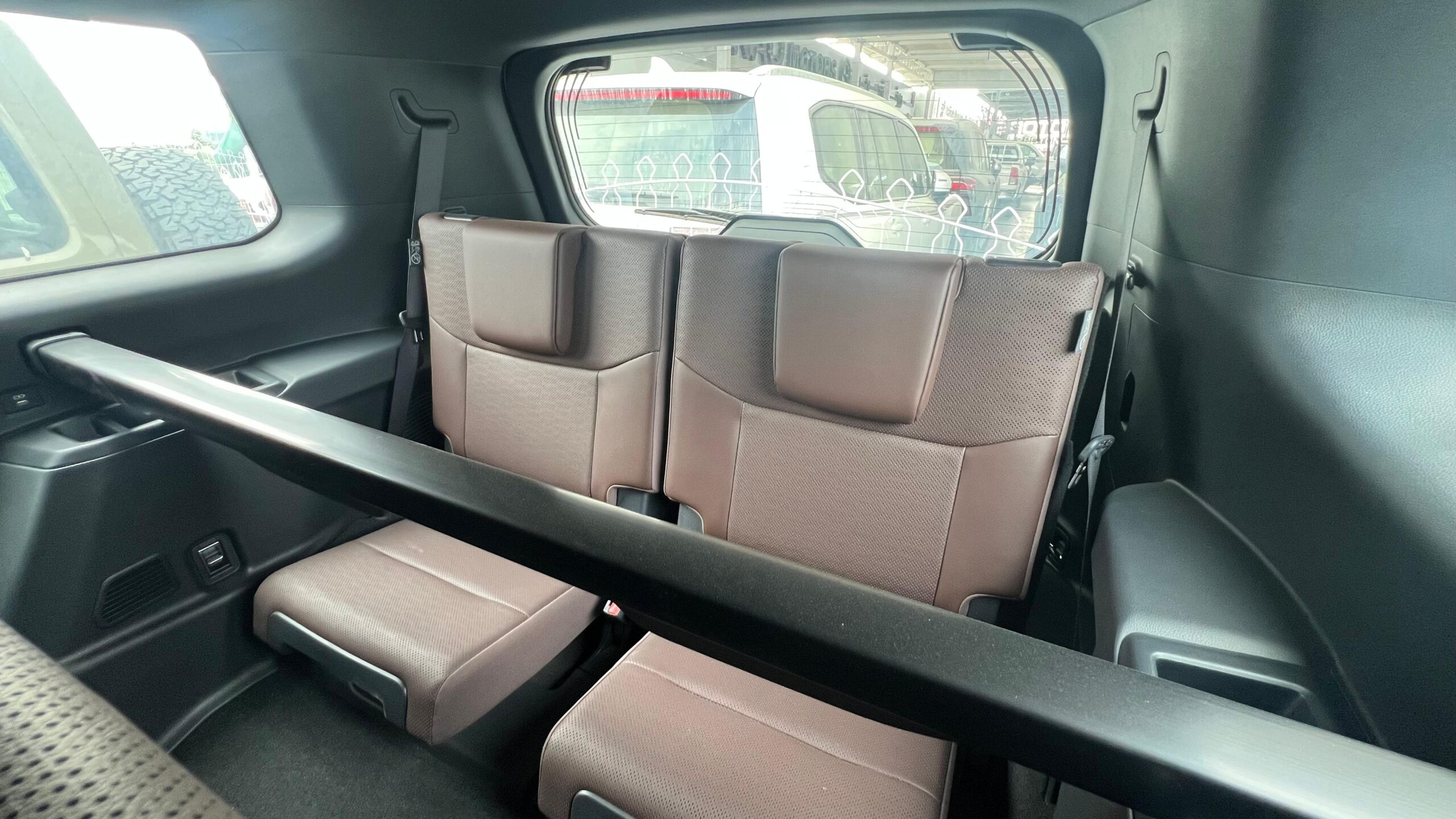 WhatsApp Image 2025-12-05 at 2.52.29 PM (1)