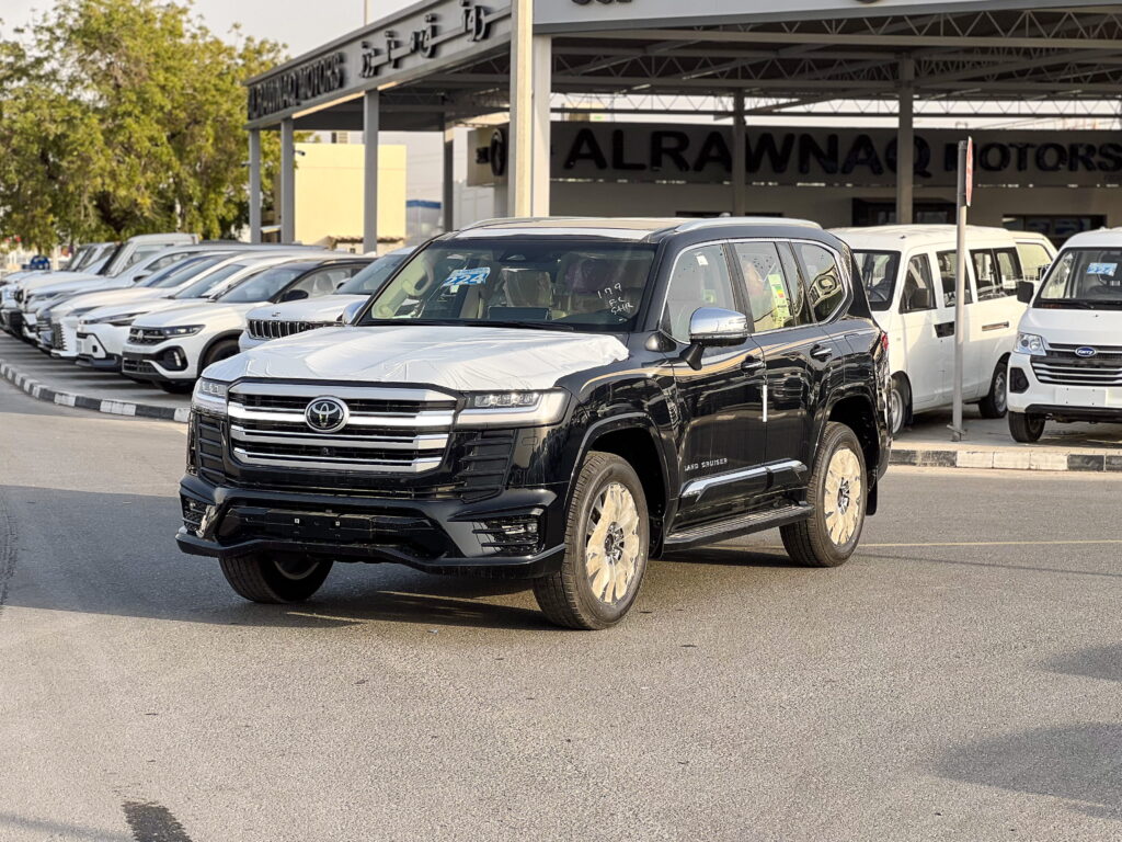 toyota 2026 black